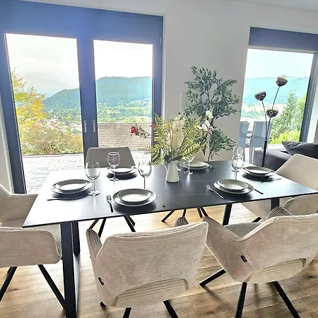 アパート Moderne 3-zimmer-wohnung Mit Panoramablick ビーデンコプフ