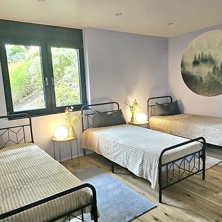 Moderne 3-zimmer-wohnung Mit Panoramablick *
